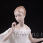 Фарфоровая фигурка Балерина на кресле, NAO, Испания, вт. пол. 20 века.
