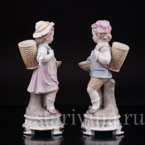 Фарфоровые статуэтки Пара с корзинами, Richard Eckert & Co, Германия, 1894-1908 гг.