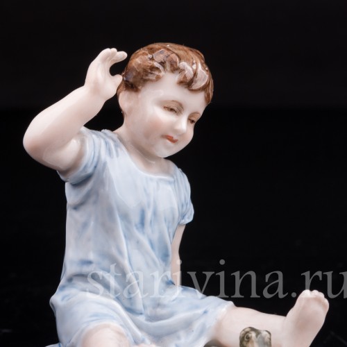 Антикварная фарфоровая статуэтка Малыш и лягушка, Karl Ens, Германия, 1900 гг.