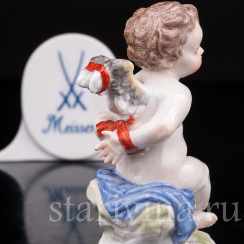 Антикварная фарфоровая статуэтка Купидон со связанными крыльями, Meissen, Германия, кон. 19 - нач. 20 вв.