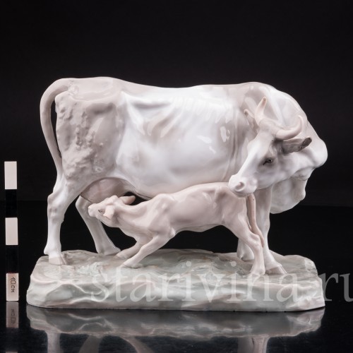 Статуэтка из фарфора Корова с теленком, Karl Ens, Германия, 1900е гг.