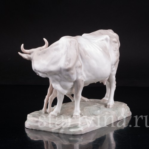 Статуэтка из фарфора Корова с теленком, Karl Ens, Германия, 1900е гг.