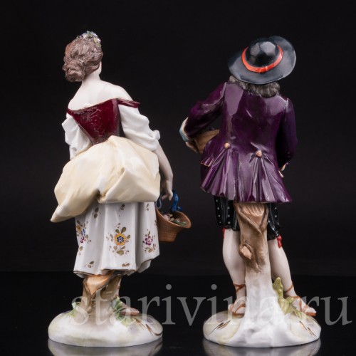 Фарфоровые статуэтки Пара с цветами и фруктами, Richard Eckert & Co, Германия, кон.19 века.