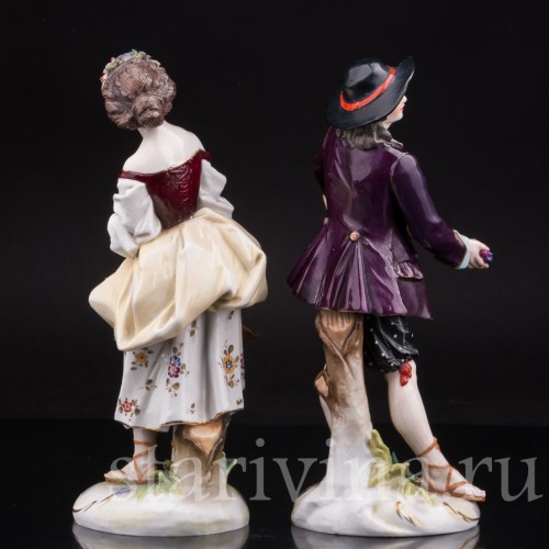 Фарфоровые статуэтки Пара с цветами и фруктами, Richard Eckert & Co, Германия, кон.19 века.