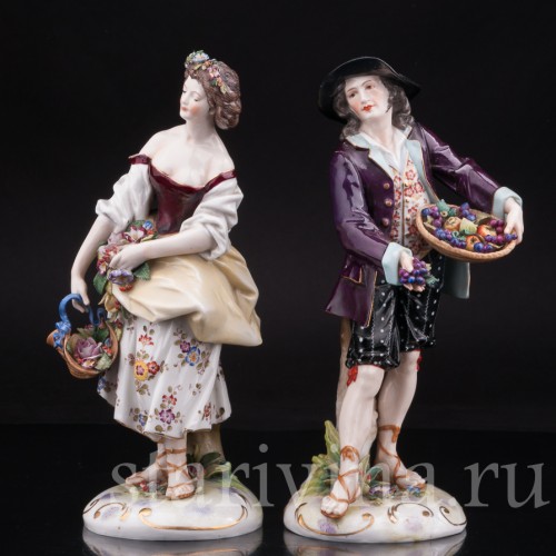 Фарфоровые статуэтки Пара с цветами и фруктами, Richard Eckert & Co, Германия, кон.19 века.