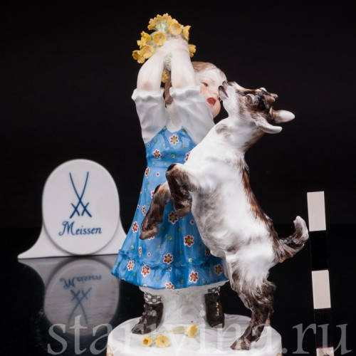 Антикварная фарфоровая статуэтка Девочка с козлёнком, Meissen, Германия, 1905-25 гг.