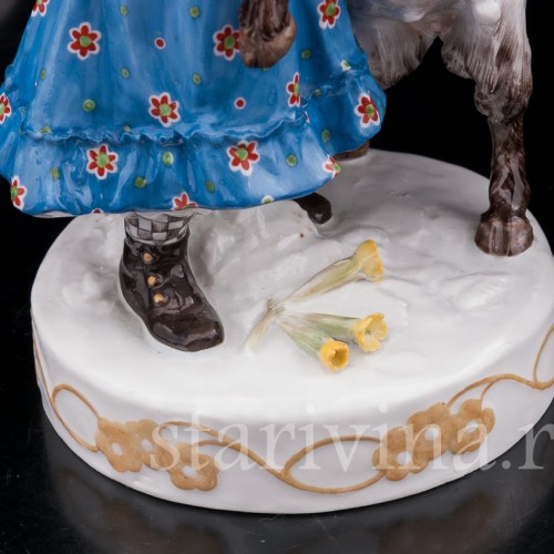 Антикварная фарфоровая статуэтка Девочка с козлёнком, Meissen, Германия, 1905-25 гг.