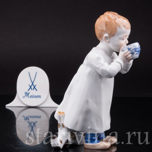 Мальчик, пьющий из чашки, Meissen, Германия, вт пол. 20 века