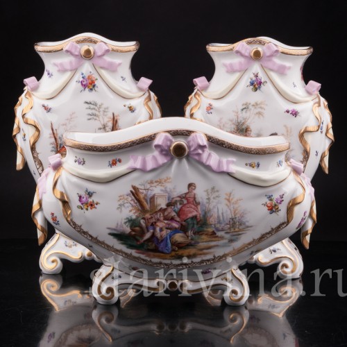 Антикварная фарфоровая композиция Жардиньерка и две вазы, пасторальный гарнитур, Helena Wolfsohn, Германия, 1885-1949 гг.