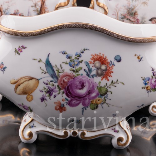 Антикварная фарфоровая композиция Жардиньерка и две вазы, пасторальный гарнитур, Helena Wolfsohn, Германия, 1885-1949 гг.