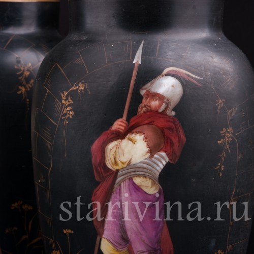 Парные фарфоровые вазы Два стражника, Франция, кон. 19 века.