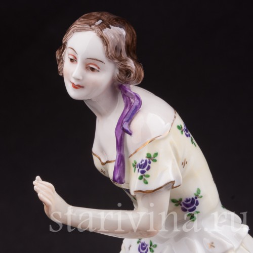 Статуэтка из фарфора Танцующая девушка, Volkstedt, Германия, до 1935 г.