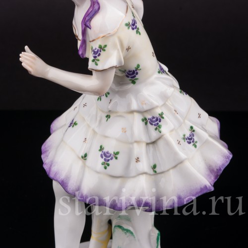 Статуэтка из фарфора Танцующая девушка, Volkstedt, Германия, до 1935 г.