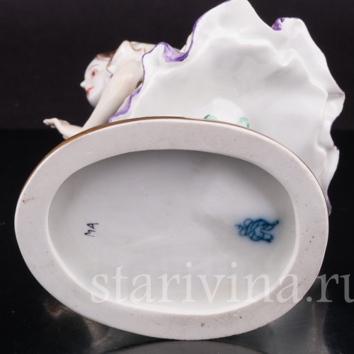 Статуэтка из фарфора Танцующая девушка, Volkstedt, Германия, до 1935 г.