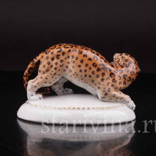 Статуэтка из фарфора Леопард, Hertwig & Co, Германия, нач. 20 в.