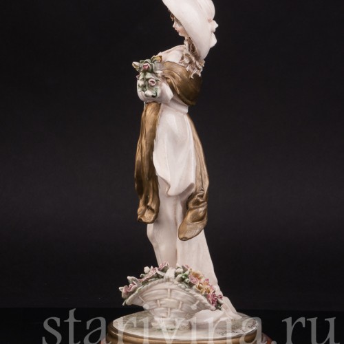 Статуэтка Девушка с цветами, Bruno Merli, Италия, вт. пол. 20 века.