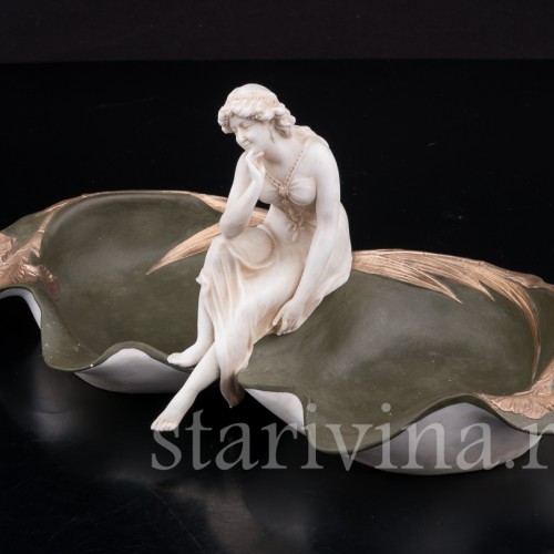 Фарфоровая композиция Девушка у пруда, Volkstedt, Германия, кон.19 в.