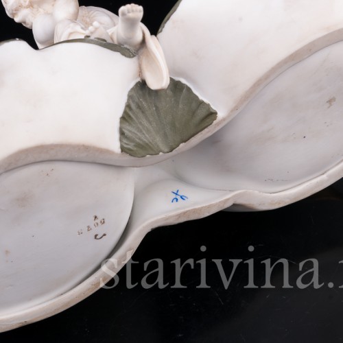 Фарфоровая композиция Девушка у пруда, Volkstedt, Германия, кон.19 в.