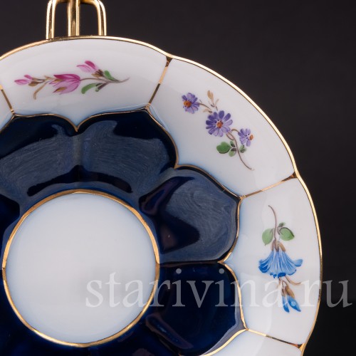 Фарфоровое Блюдце Цветочные букеты, Meissen, Германия, вт пол. 20 века.