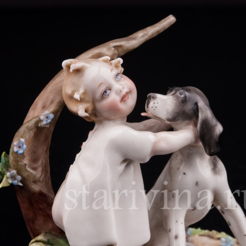 Фарфоровая фигурка Малыш с собакой, миниатюра, Capodimonte, Италия, вт пол. 20 века.