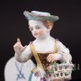 Фарфоровая статуэтка Девочка в шляпе, Meissen, Германия, вт пол. 20 века.