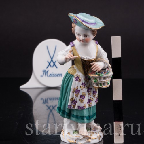 Фарфоровая статуэтка Девочка в шляпе, Meissen, Германия, 1978 год.