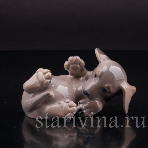 Играющий щенок таксы, Royal Copenhagen, Дания