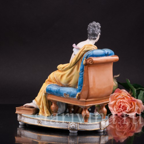 Композиция из фарфора Мадам Рекамье, Dressel, Kister & Co, Германия, нач. 20 века.