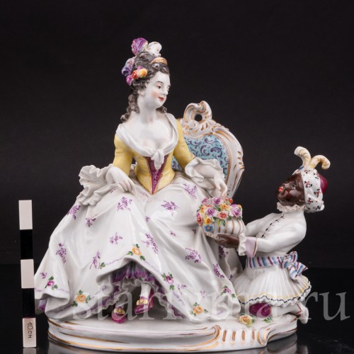 Фарфоровая композиция Дама с арапчонком, Volkstedt, Германия, до 1935 г.
