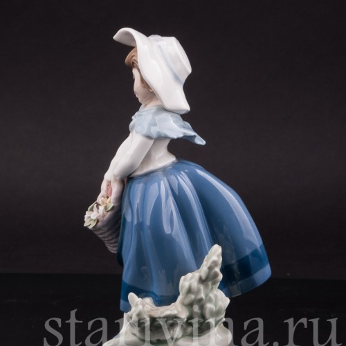 Фигурка из фарфора Девочка в шляпке, Lladro, Испания, вт пол. 20 века.