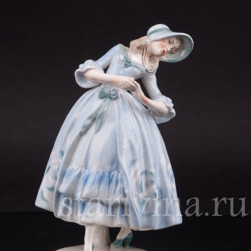 Фигурка из фарфора Танцующая девушка, Von Schierholz, Германия, 1907 - 1927 гг.