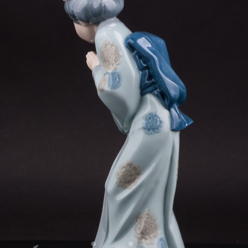 Фарфоровая статуэтка девушки Гейша, Lladro, Испания, 1978 г.