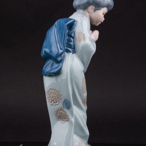 Фарфоровая статуэтка девушки Гейша, Lladro, Испания, 1978 г.