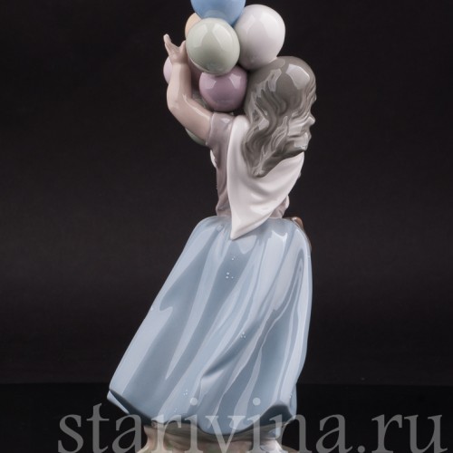 Фигурка девочки из фарфора Продавщица шариков, Lladro, Испания, вт. пол. 20 в.
