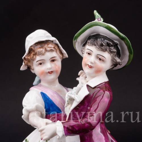 Фарфоровая статуэтка Танцующие дети, Volkstedt, Германия, кон. 19 века.