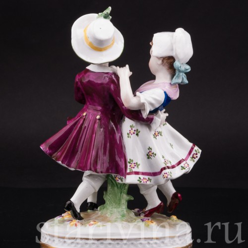 Фарфоровая статуэтка Танцующие дети, Volkstedt, Германия, кон. 19 века.