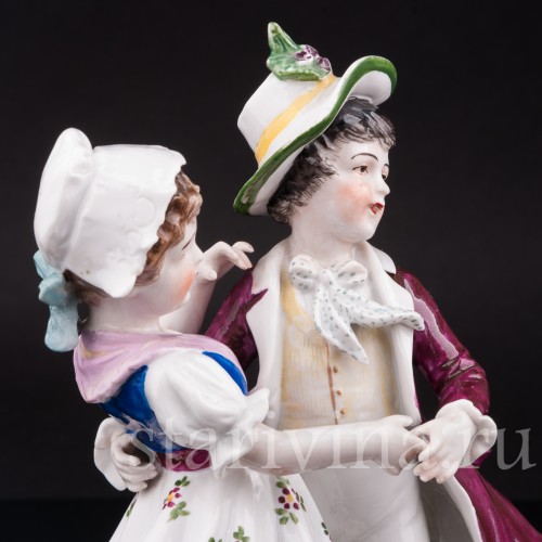 Фарфоровая статуэтка Танцующие дети, Volkstedt, Германия, кон. 19 века.