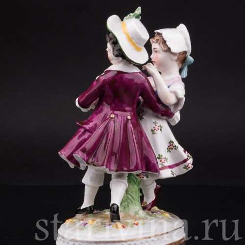 Фарфоровая статуэтка Танцующие дети, Volkstedt, Германия, кон. 19 века.