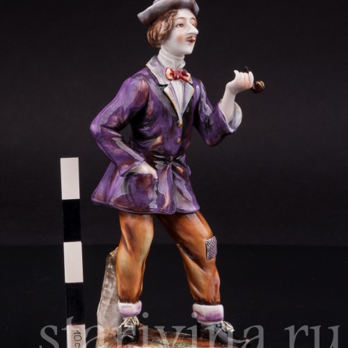 Статуэтка из фарфора Курильщик, Volkstedt, Германия, кон. 19 в.