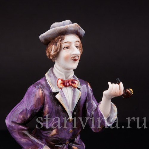 Статуэтка из фарфора Курильщик, Volkstedt, Германия, кон. 19 в.