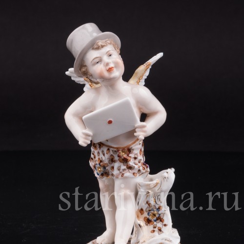 Фигурка из фарфора Ангелочек с письмом, Volkstedt, Германия, 19 в.