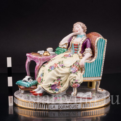 Фарфоровая статуэтка Спящая, Porcelaine de Paris, Франция, 19 в.