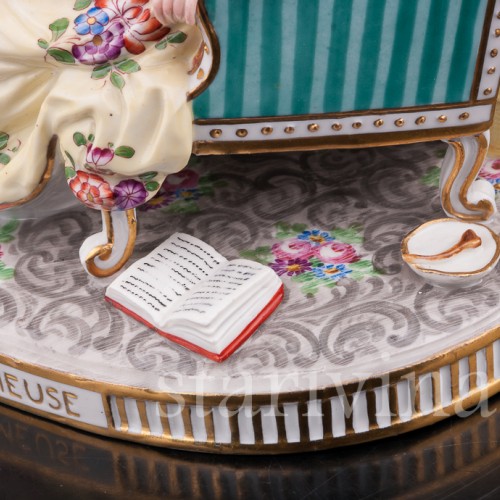 Фарфоровая статуэтка Спящая, Porcelaine de Paris, Франция, 19 в.