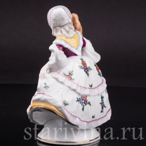 Фигурка из фарфора Девушка с собакой, миниатюра, Ernst Bohne Sohne, Германия, нач. 20 в.