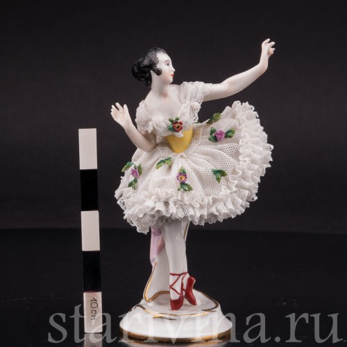 Фигурка из фарфора Балерина, миниатюра, кружевная, Volkstedt, Германия, до 1935 г.