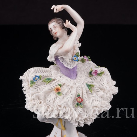 Фарфоровая фигурка Балерина, миниатюра, кружевная, Volkstedt, Германия, до 1935 г.