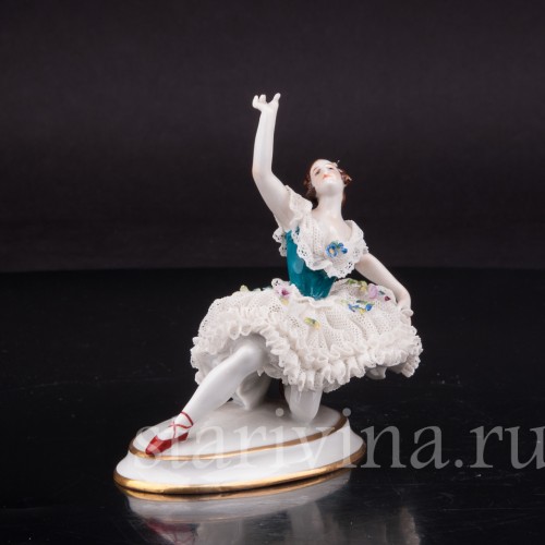 Фарфоровая статуэтка Балерина, миниатюра, кружевная, Volkstedt, Германия, до 1935 г.