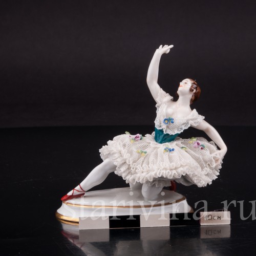 Фарфоровая статуэтка Балерина, миниатюра, кружевная, Volkstedt, Германия, до 1935 г.