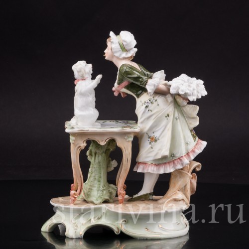 Горничная с собачкой, Volkstedt, Германия, кон. 19 в