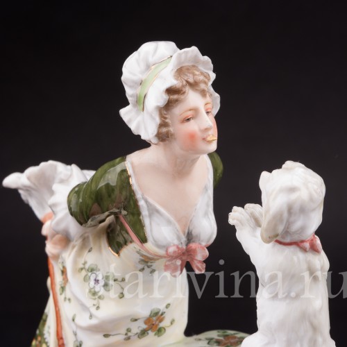 Горничная с собачкой, Volkstedt, Германия, кон. 19 в